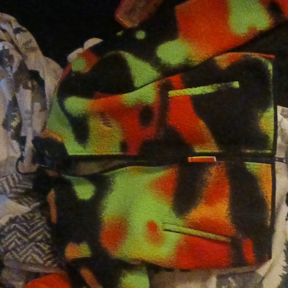 Nike Jordan Flight MVP Faux Fur Fleece Spray Effect MENS SMALL - Picture 4 of 4